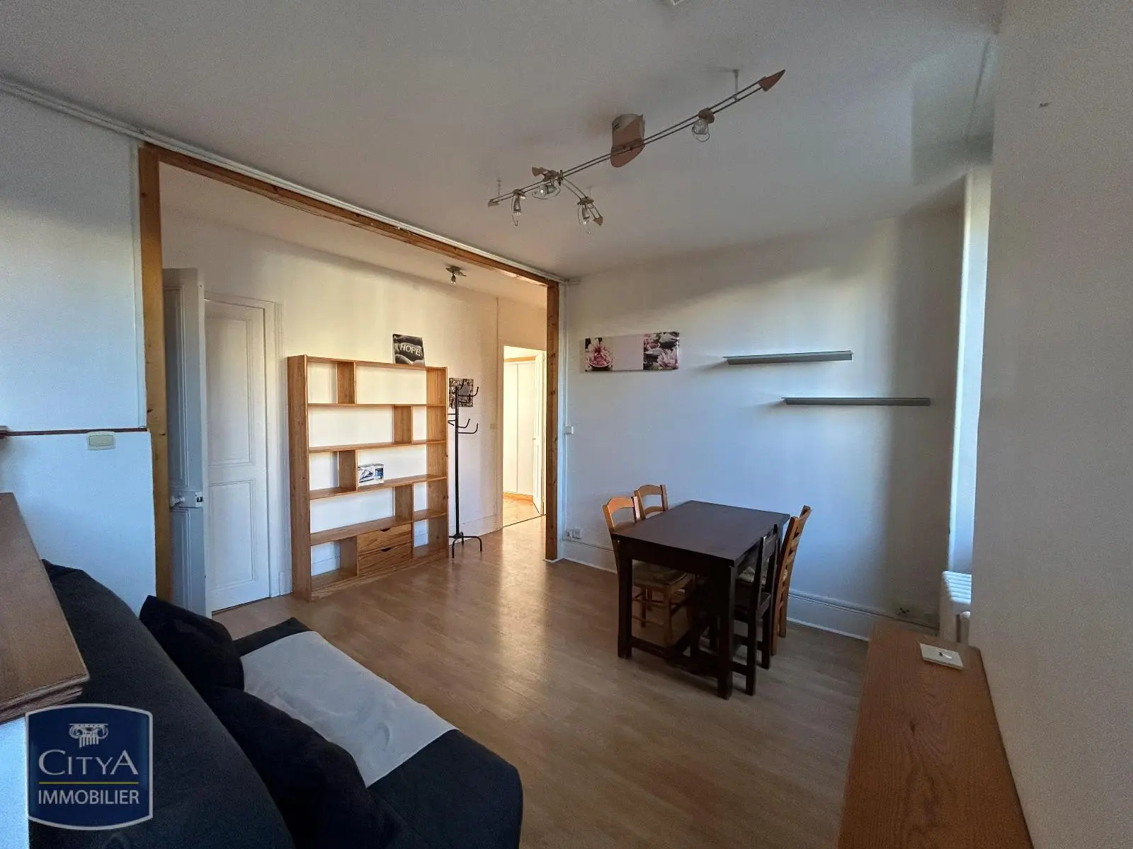 Photo 3 Appartement 4 pièces 52.41m²