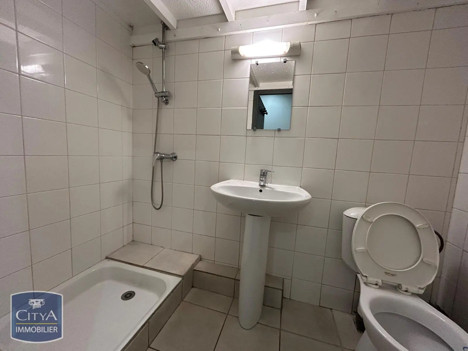 Photo 3 Appartement 1 pièce 17.77m²