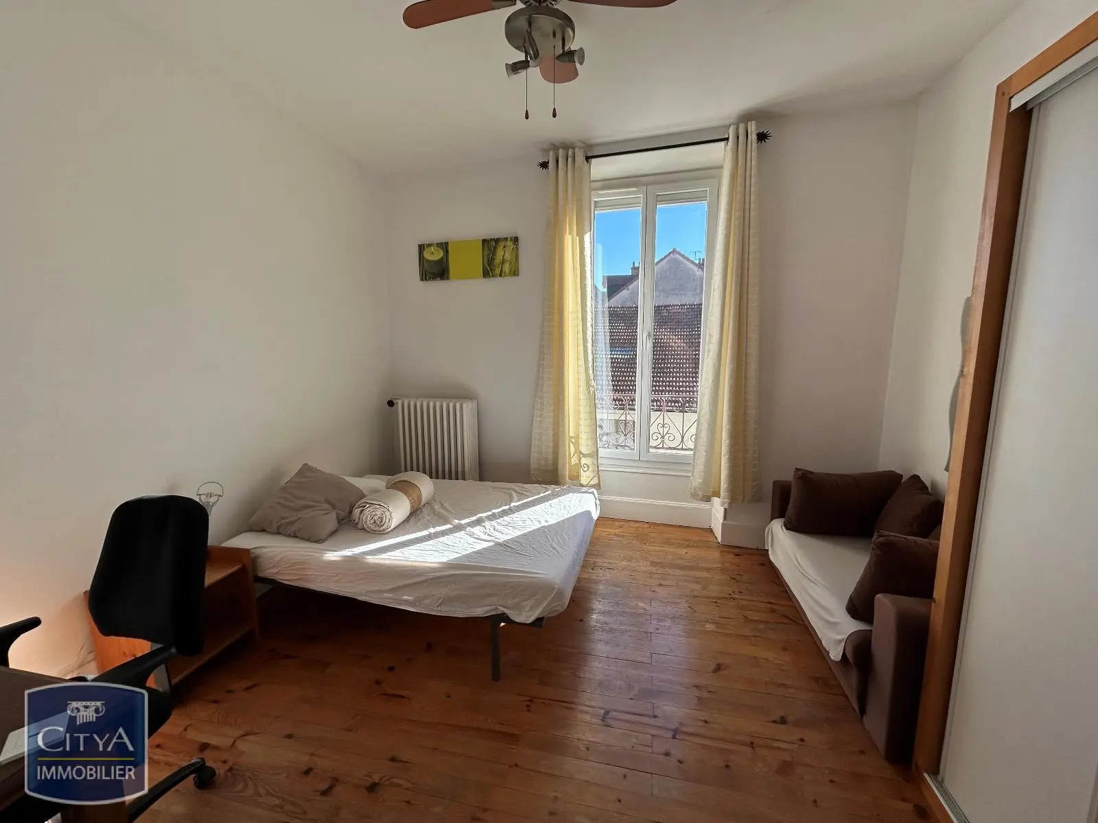 Photo 2 Appartement 4 pièces 52.41m²