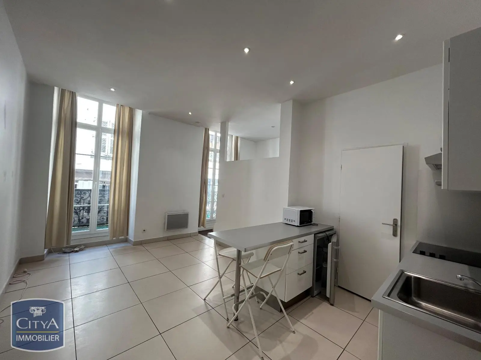 Photo 3 Appartement 1 pièce 27.2m²