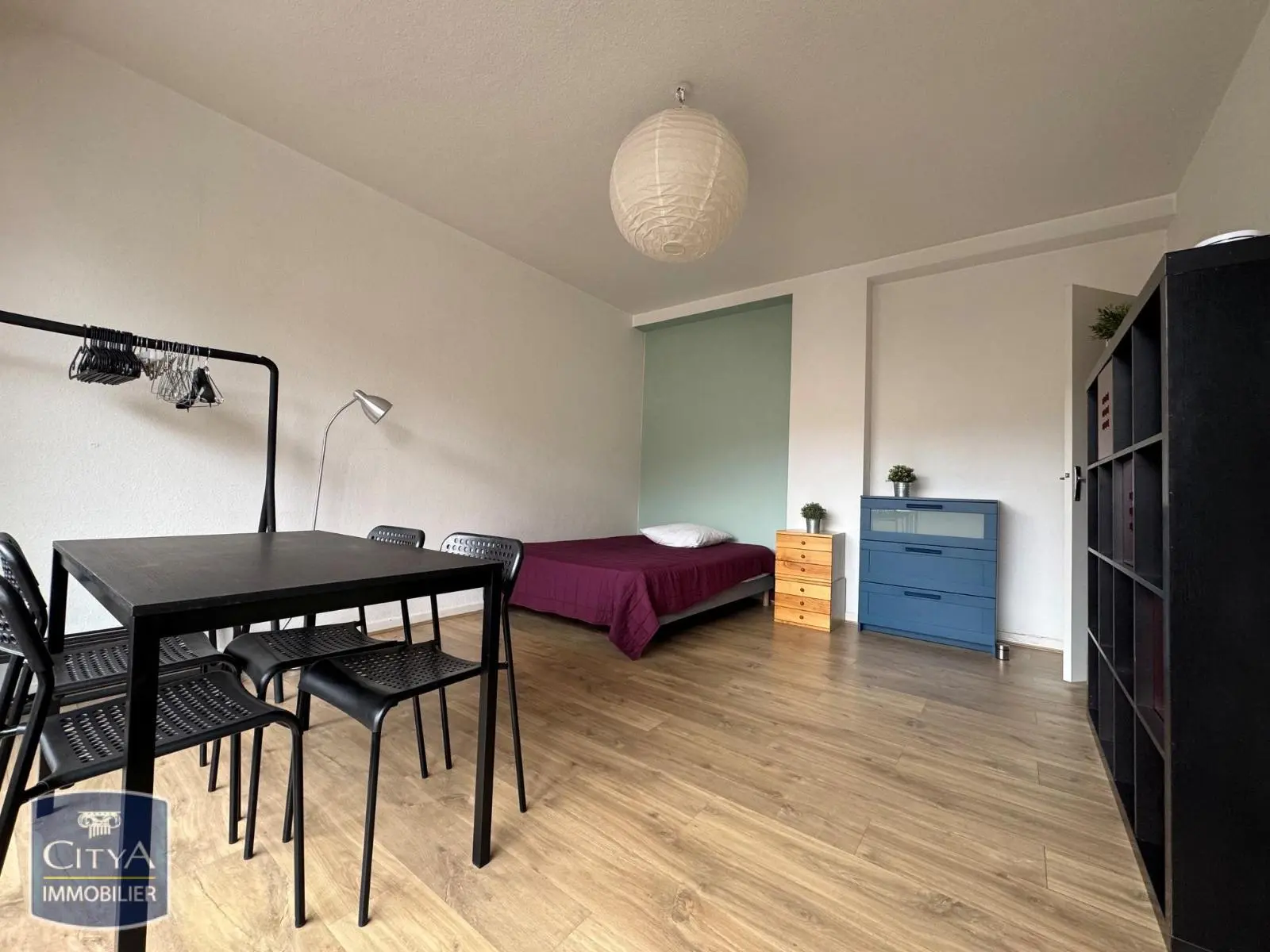 Photo 2 Appartement 1 pièce 27m²