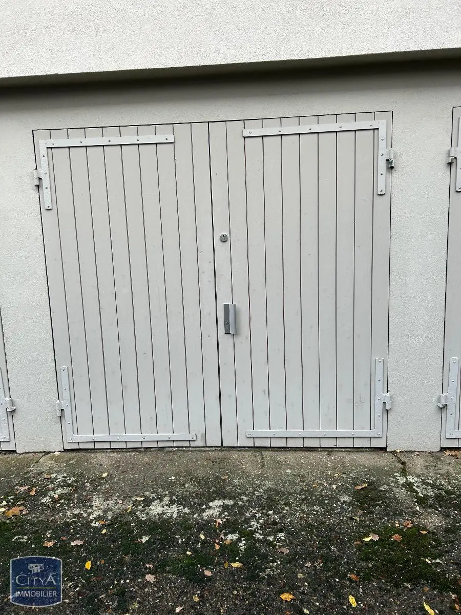 Photo 2 Parking 13.2m²