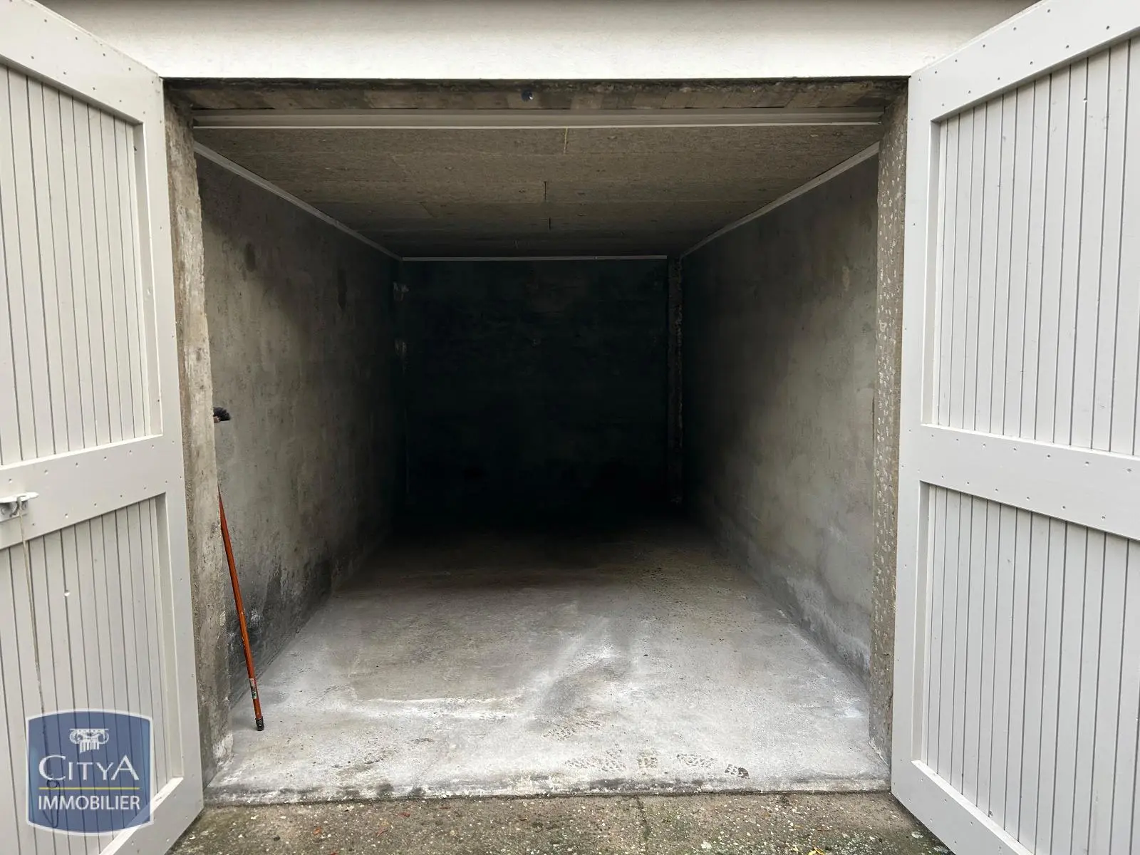 Photo 1 Parking 13.2m²