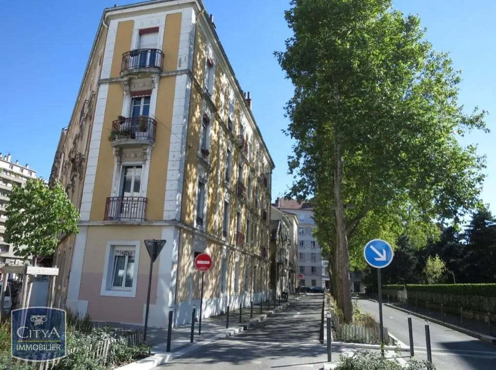 Photo 1 Appartement 2 pièces 47.86m²