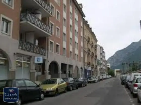 Photo 1 Appartement 1 pièce 18.88m²