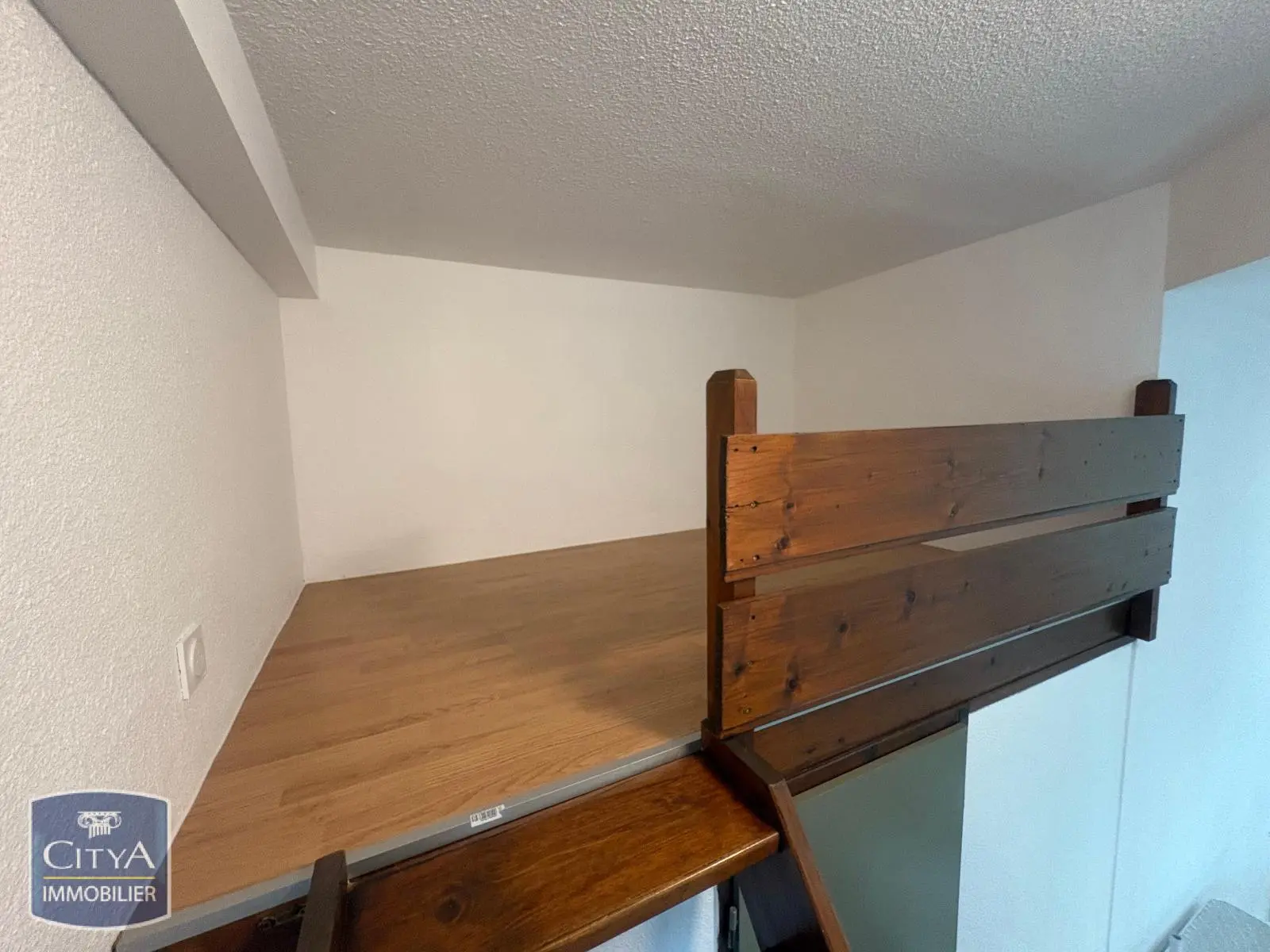 Photo 2 Appartement 1 pièce 18.99m²