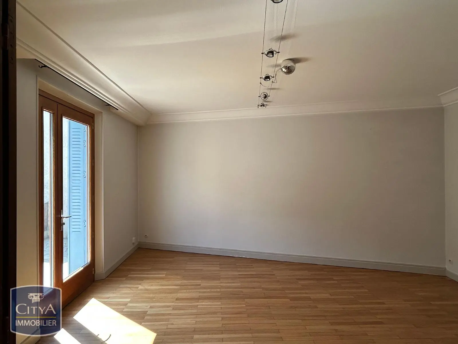 Photo 2 Maison 5 pièces 136.4m²