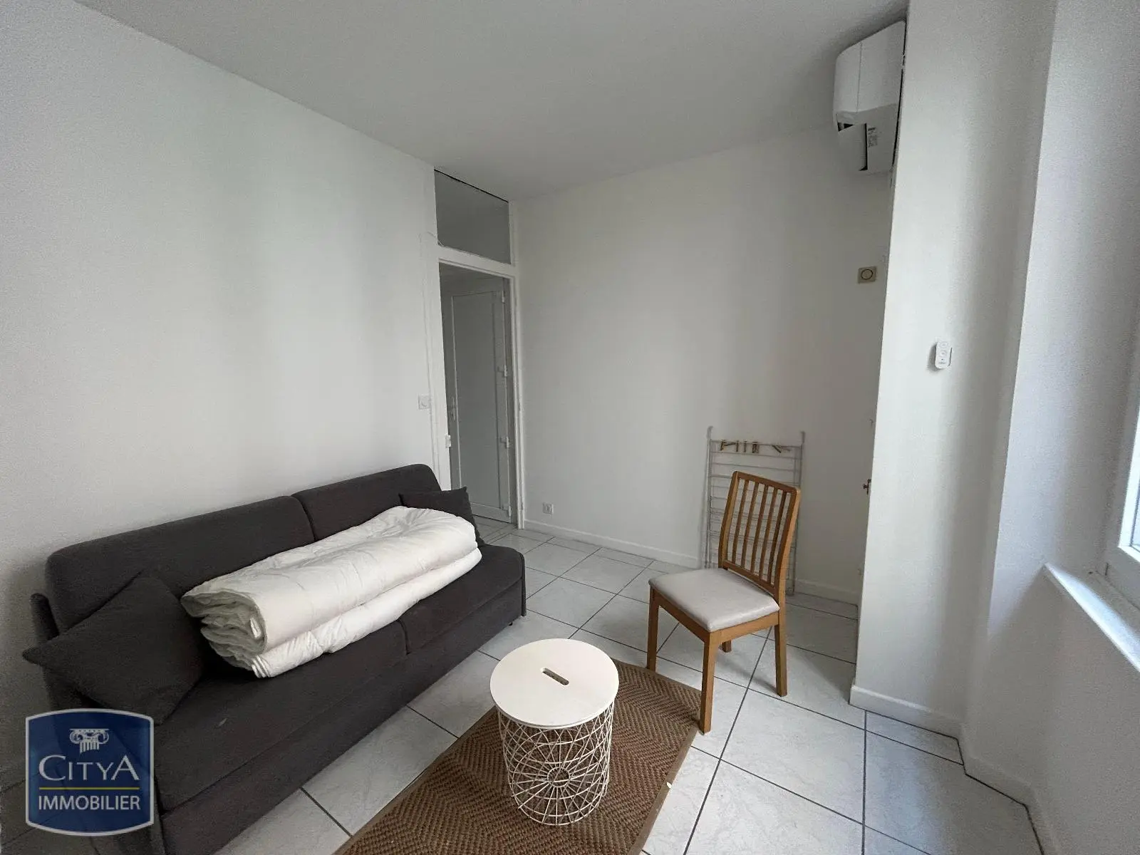 Photo 2 Appartement 1 pièce 25.39m²