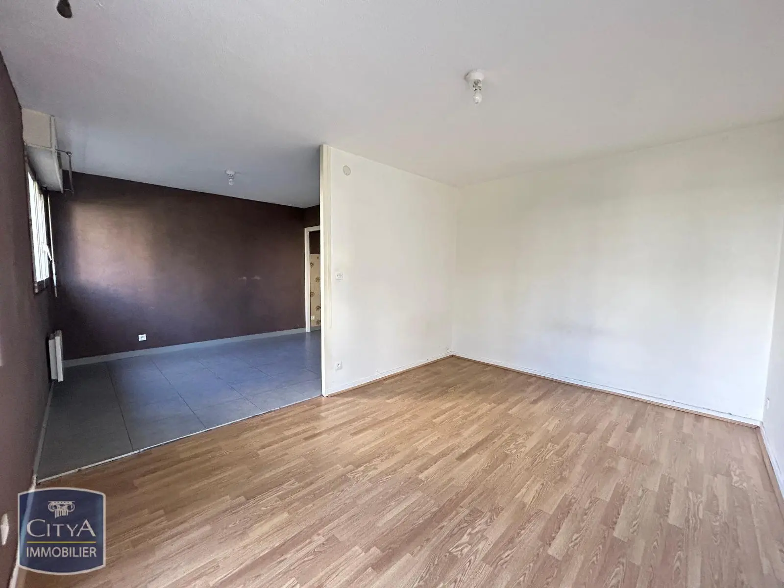 Photo 2 Appartement 1 pièce 34.75m²