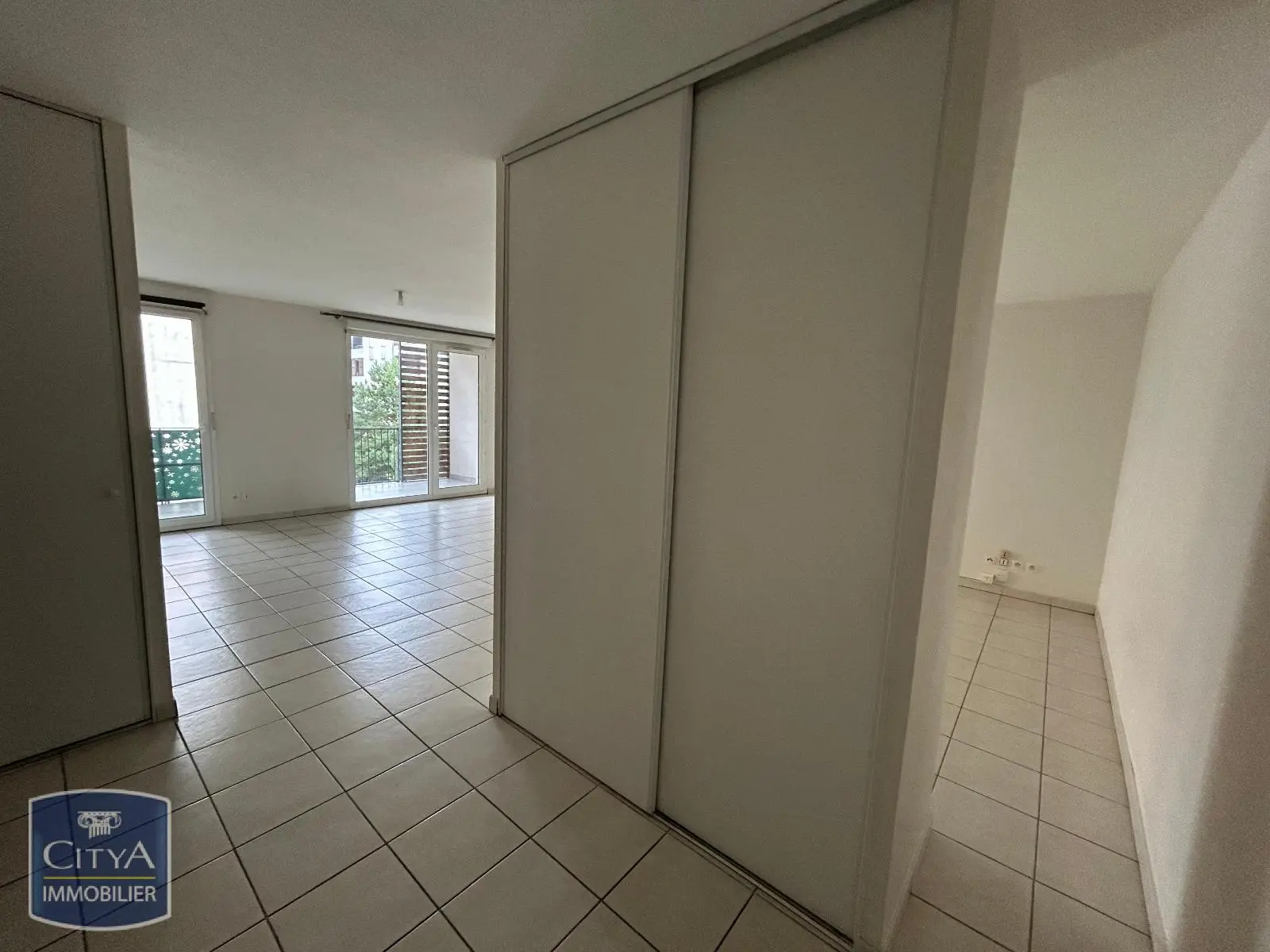 Photo 3 Appartement 4 pièces 83.25m²