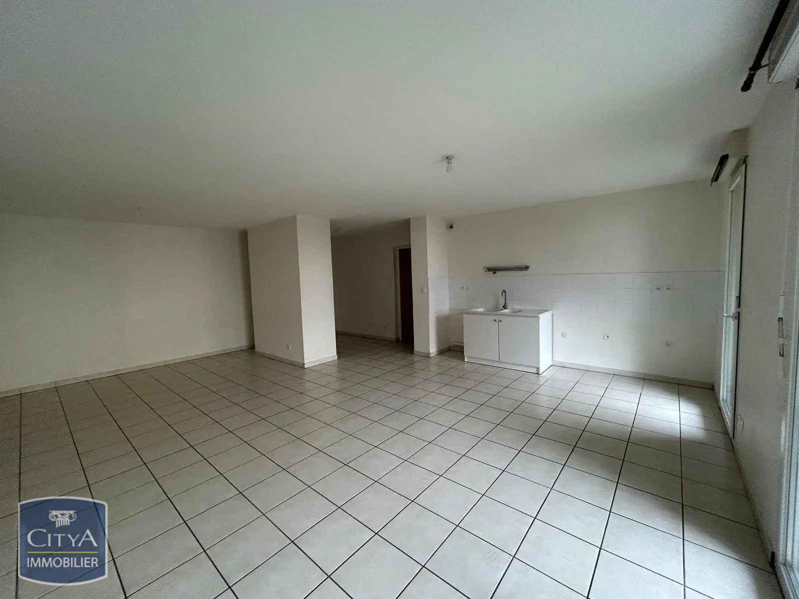 Photo 2 Appartement 4 pièces 83.25m²