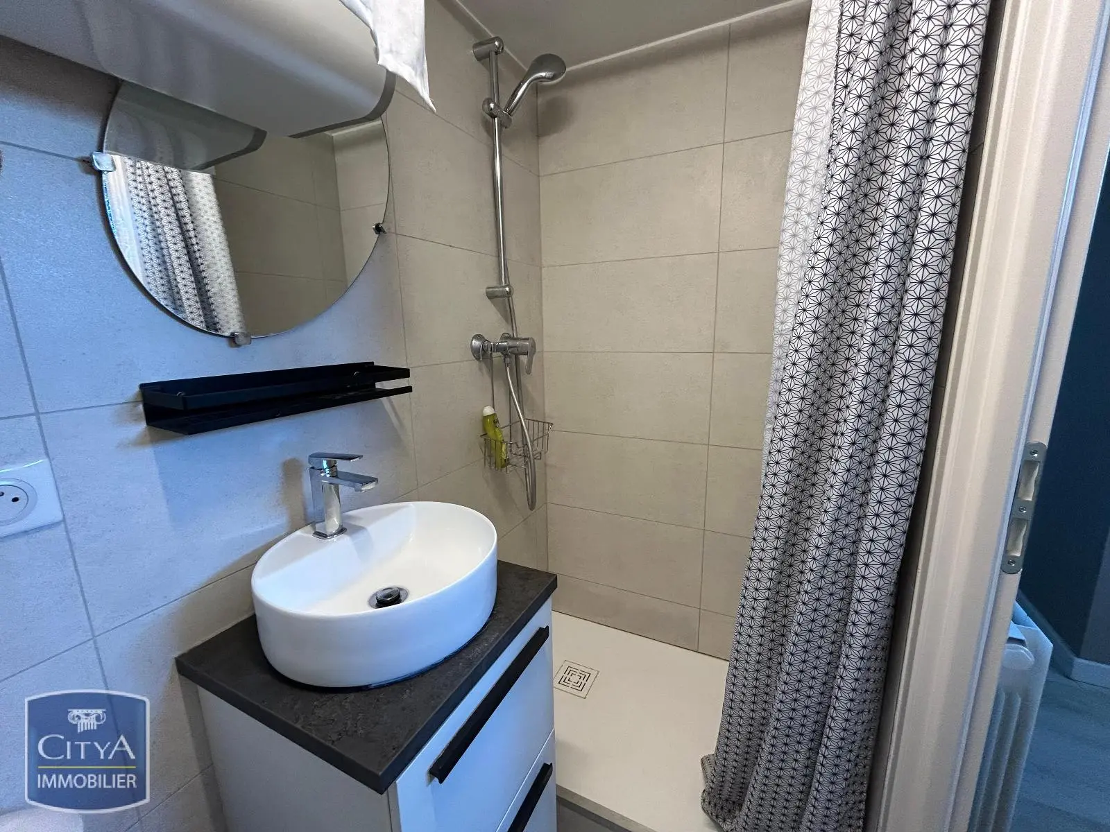 Photo 3 Appartement 1 pièce 10.81m²