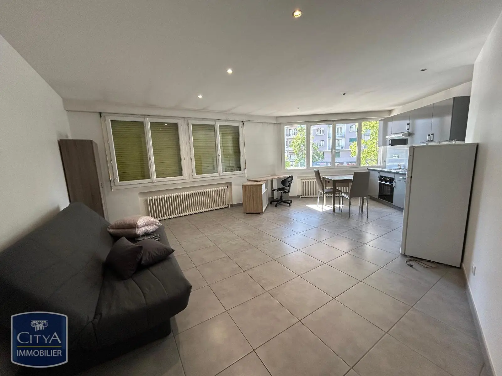 Photo 4 Appartement 1 pièce 37m²