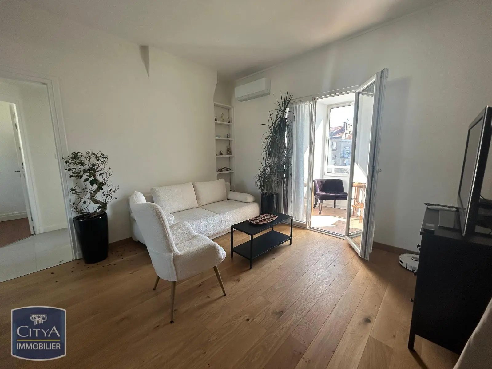 Photo 1 Appartement 42.49m²