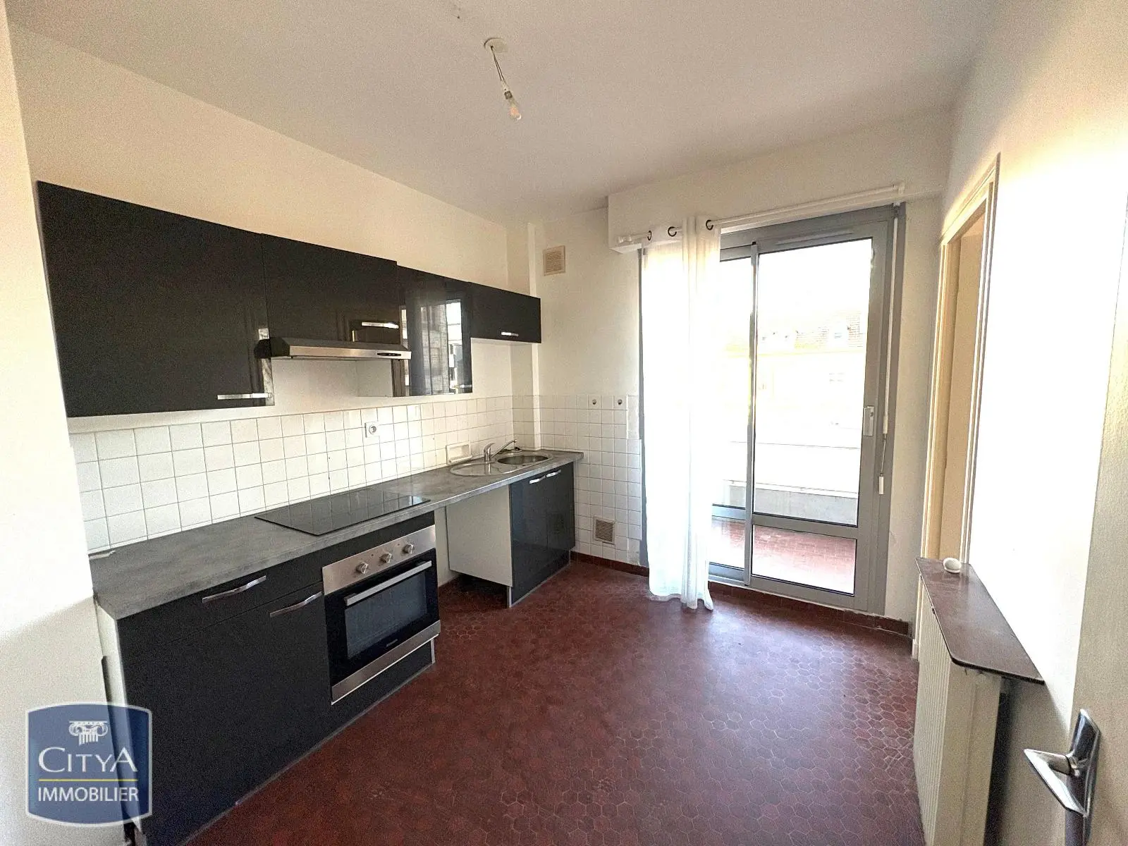 Photo 1 Appartement 1 pièce 35.69m²