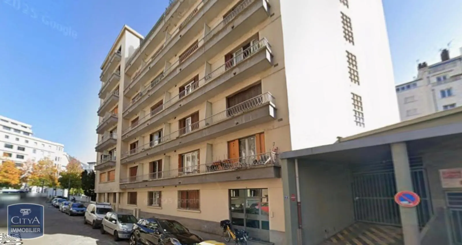 Photo 1 Appartement 1 pièce 22.74m²