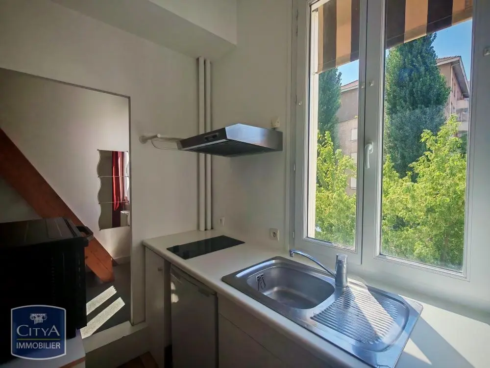 Photo 3 Appartement 1 pièce 24m²