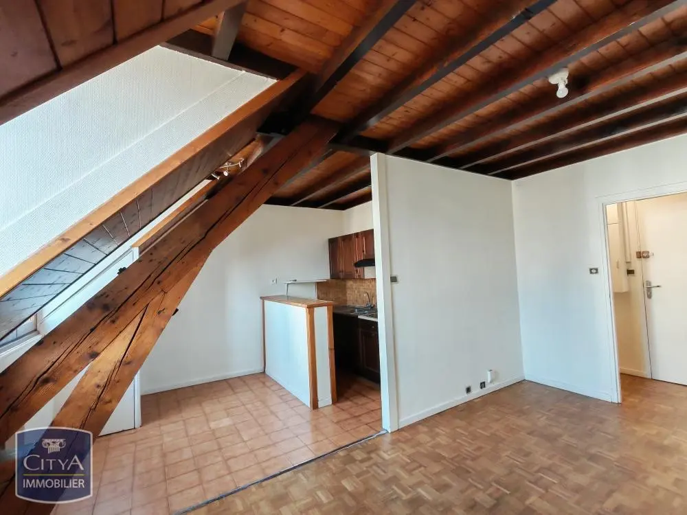 Photo 1 Appartement 1 pièce 25.8m²