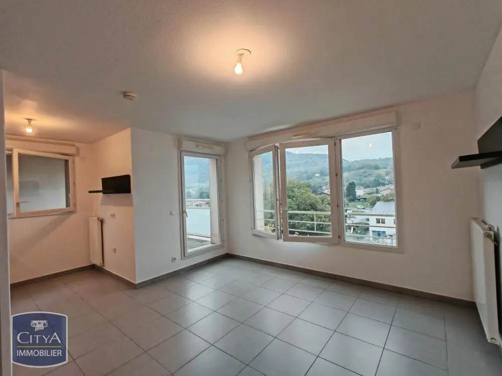 Photo 2 Appartement 1 pièce 33.7m²