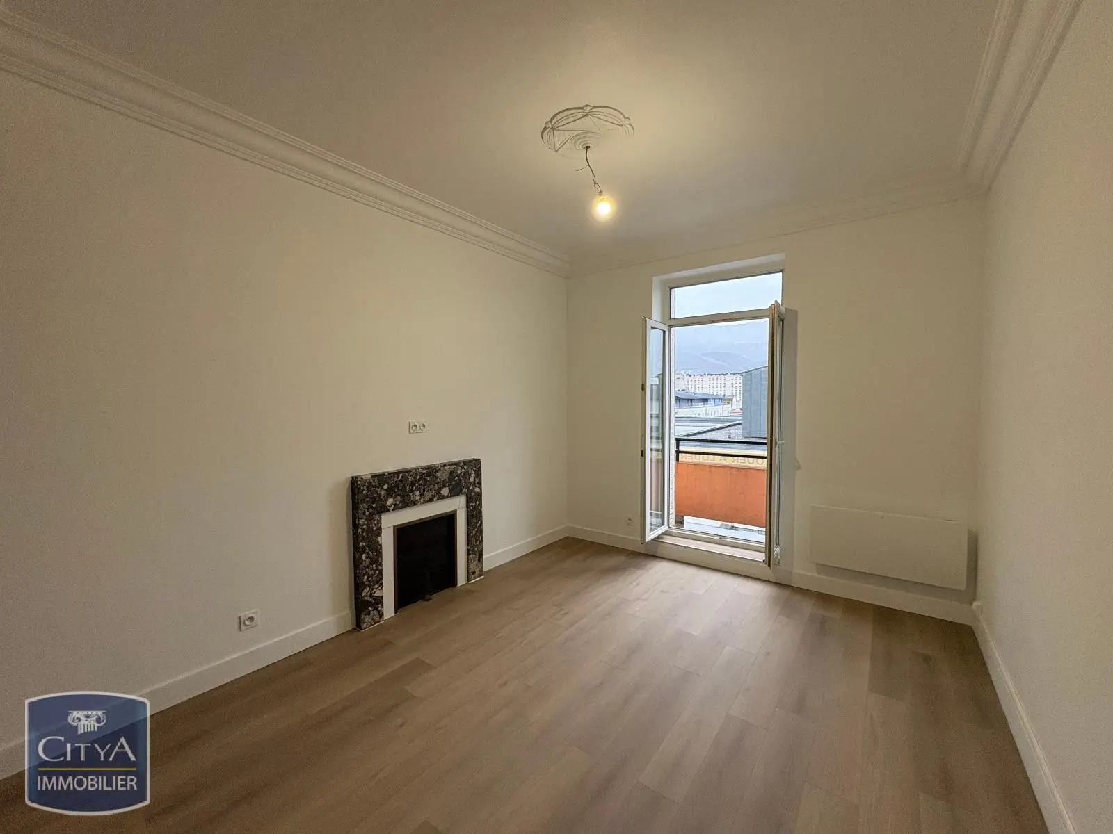 Photo 1 Appartement 2 pièces 40m²