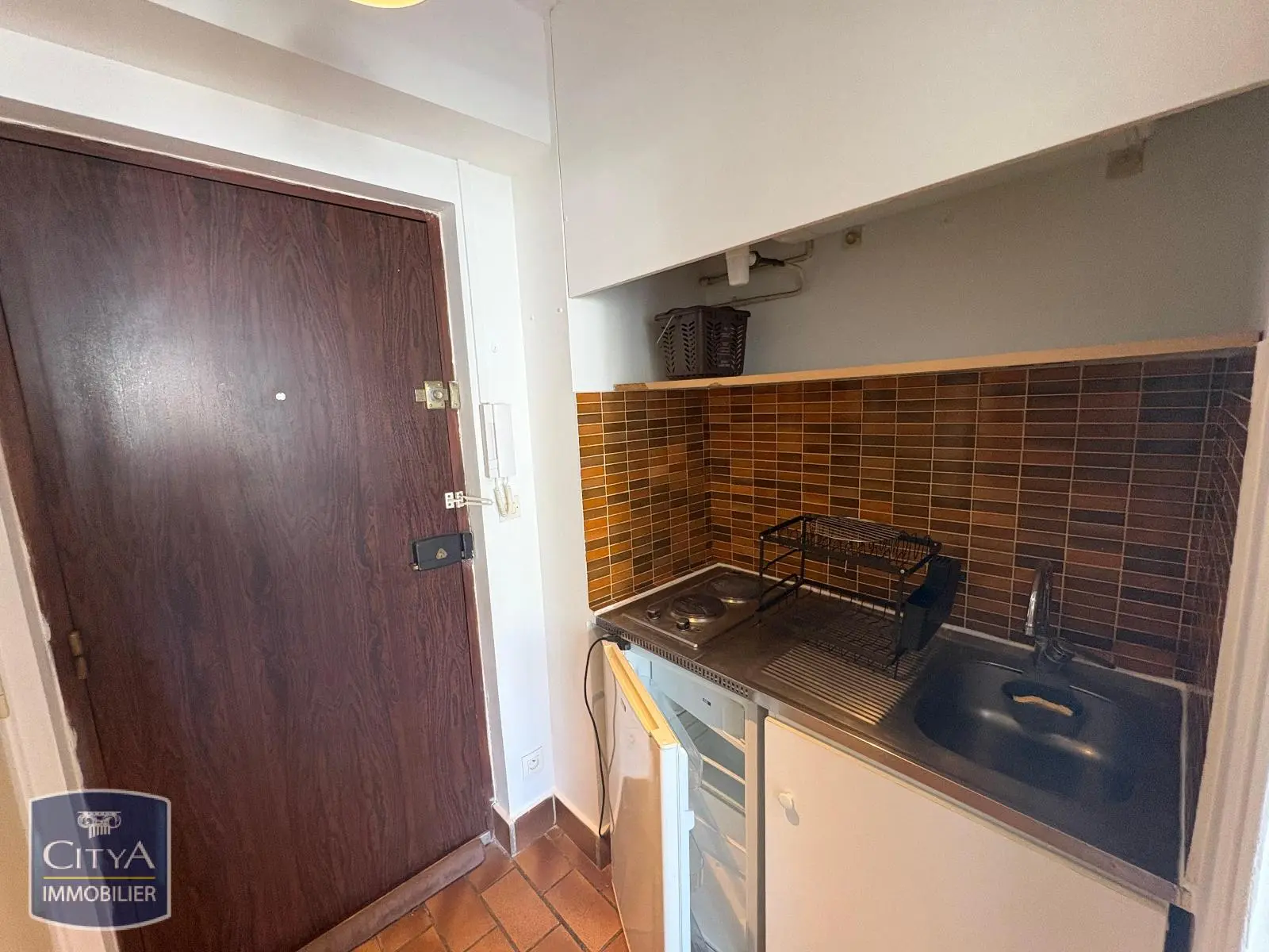Photo 3 Appartement 1 pièce 18.47m²