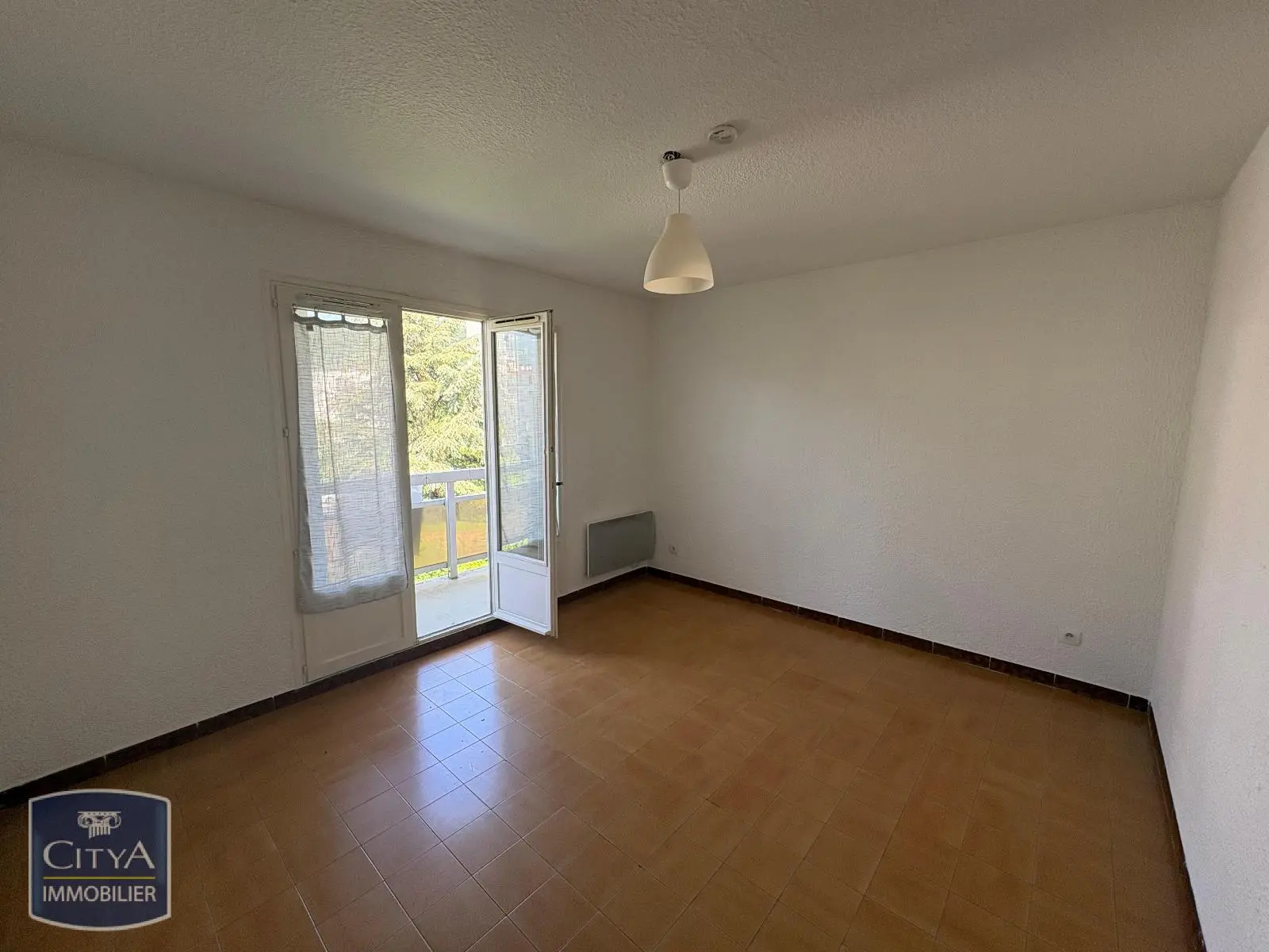 Photo 2 Appartement 1 pièce 18.3m²