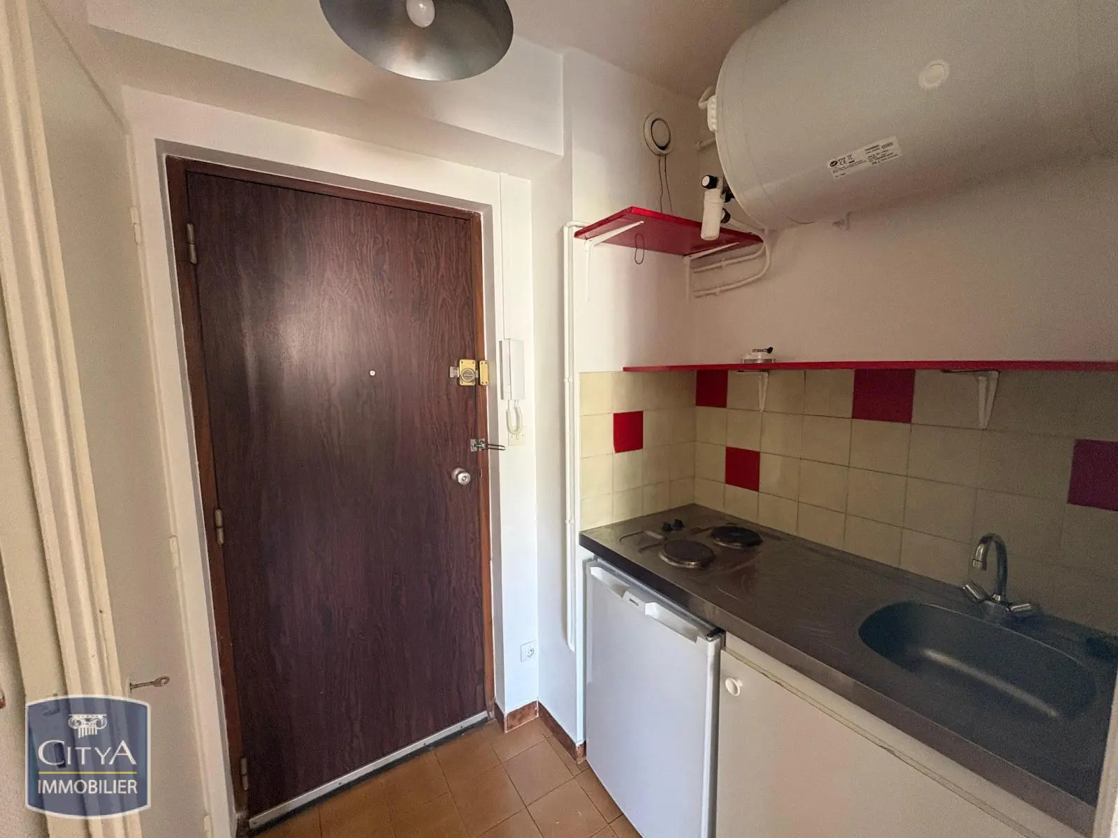 Photo 3 Appartement 1 pièce 18.3m²