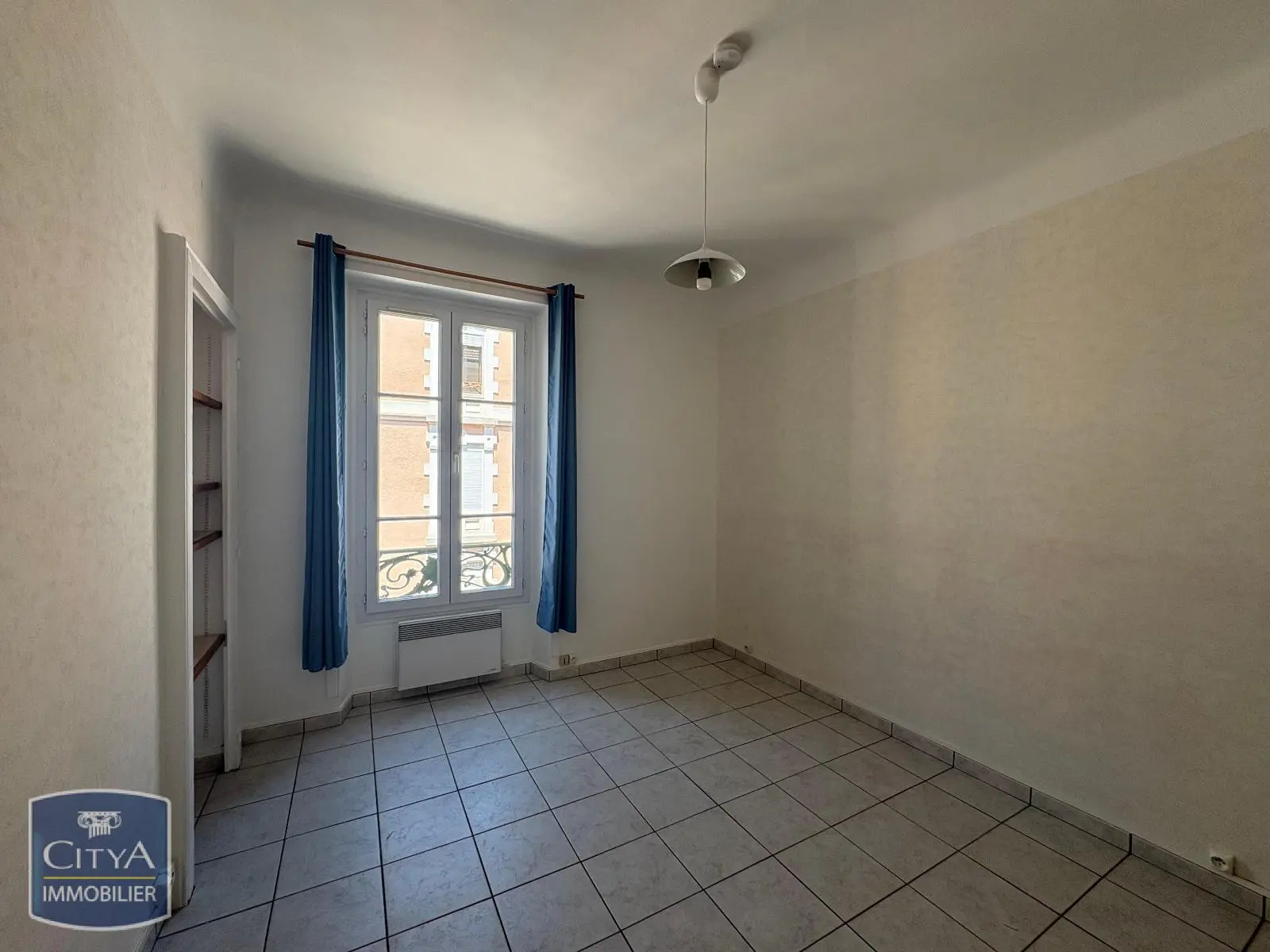 Photo 1 Appartement 1 pièce 18.77m²