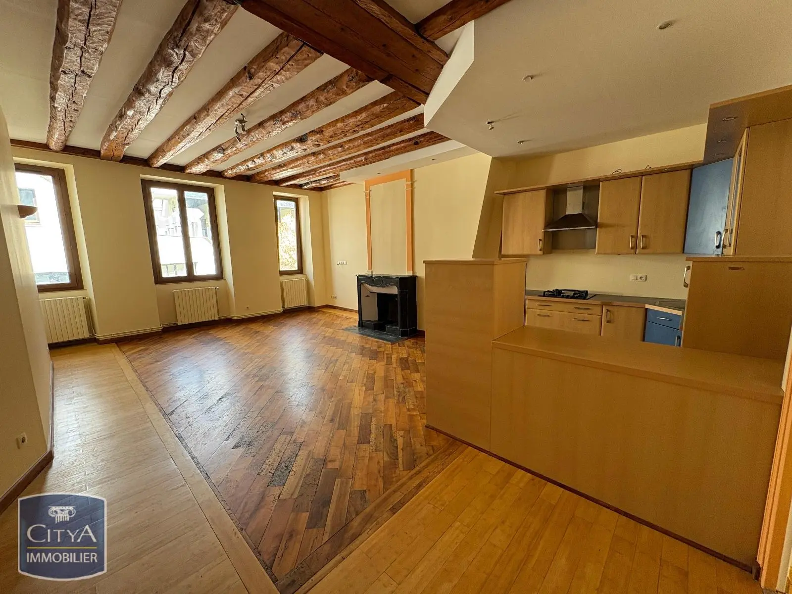 Photo 1 Appartement 4 pièces 97.67m²
