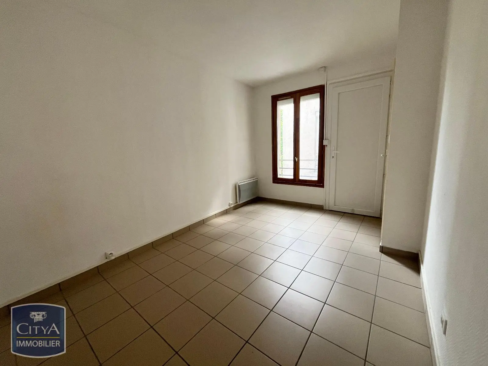 Photo 1 Appartement 1 pièce 28.83m²