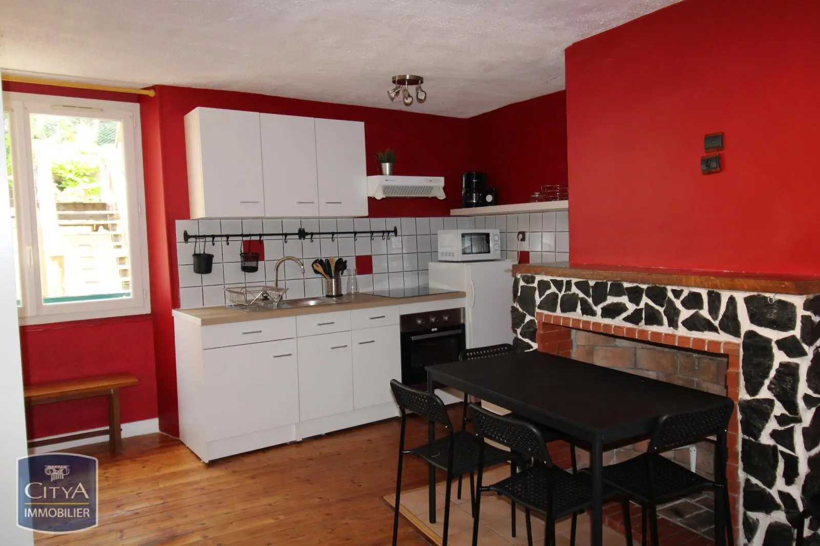 Photo 1 Appartement 1 pièce 24m²