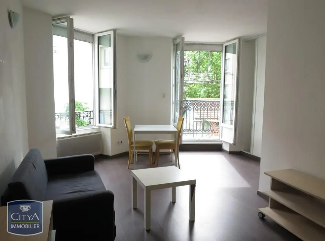 Photo 1 Appartement 1 pièce 34.4m²