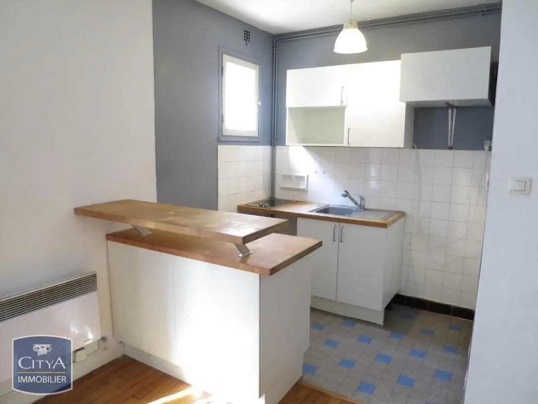 Photo 2 Appartement 1 pièce 23.33m²