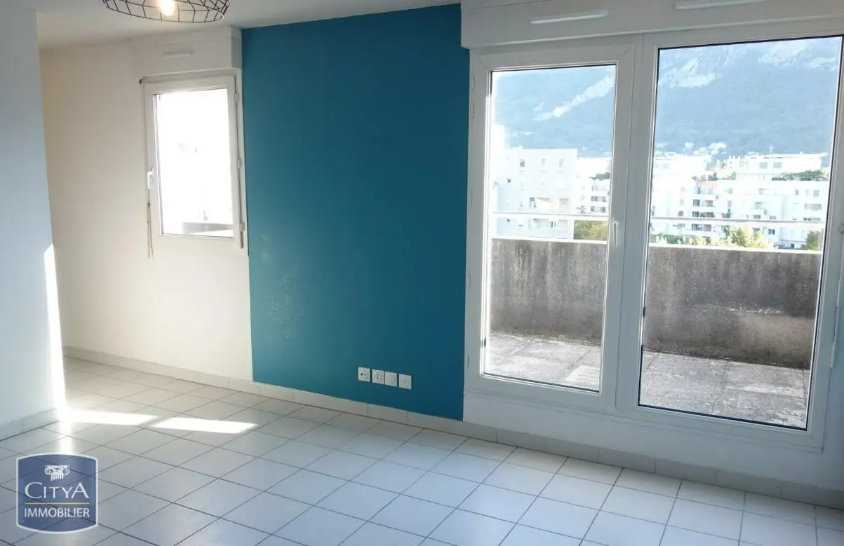 Photo 2 Appartement 1 pièce 34.45m²