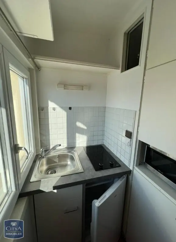 Photo 3 Appartement 1 pièce 21.34m²