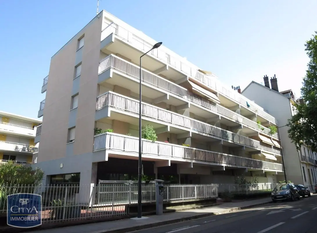 Photo 8 Appartement 1 pièce 29.72m²