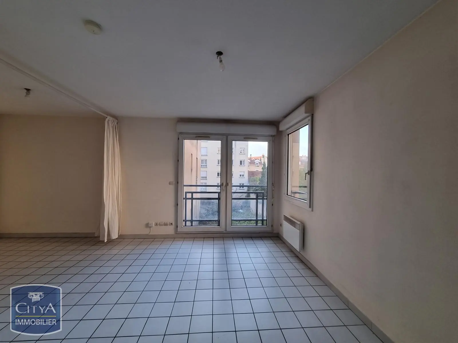 Photo 2 Appartement 1 pièce 38.18m²