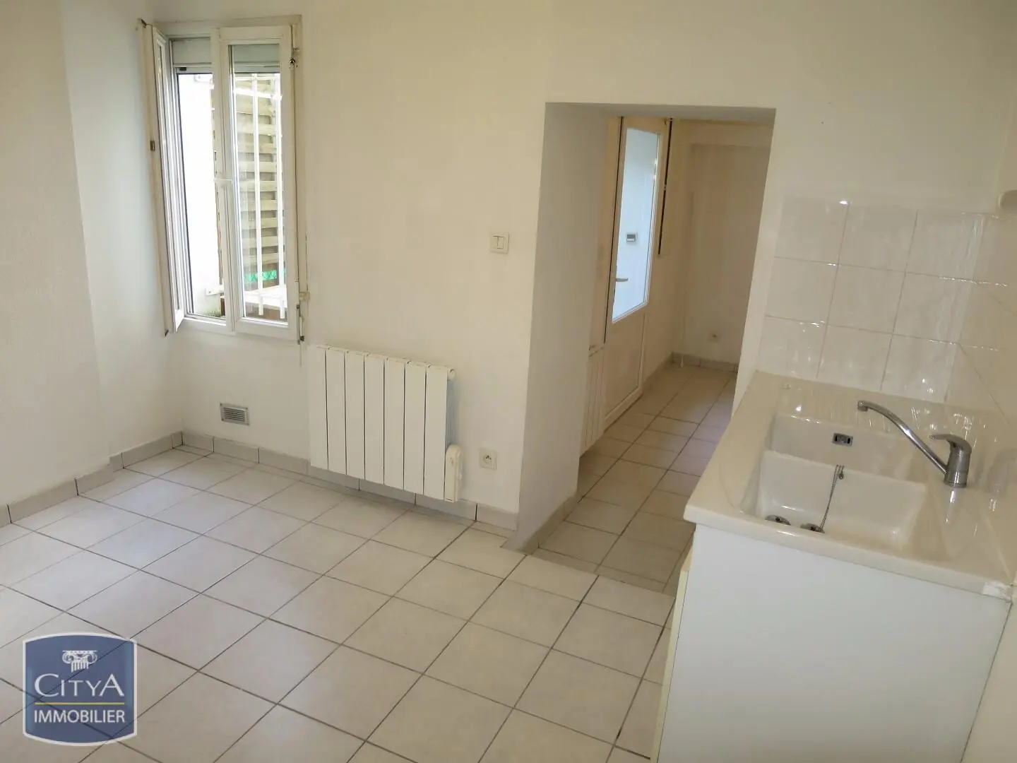 Photo 2 Appartement 1 pièce 21.27m²