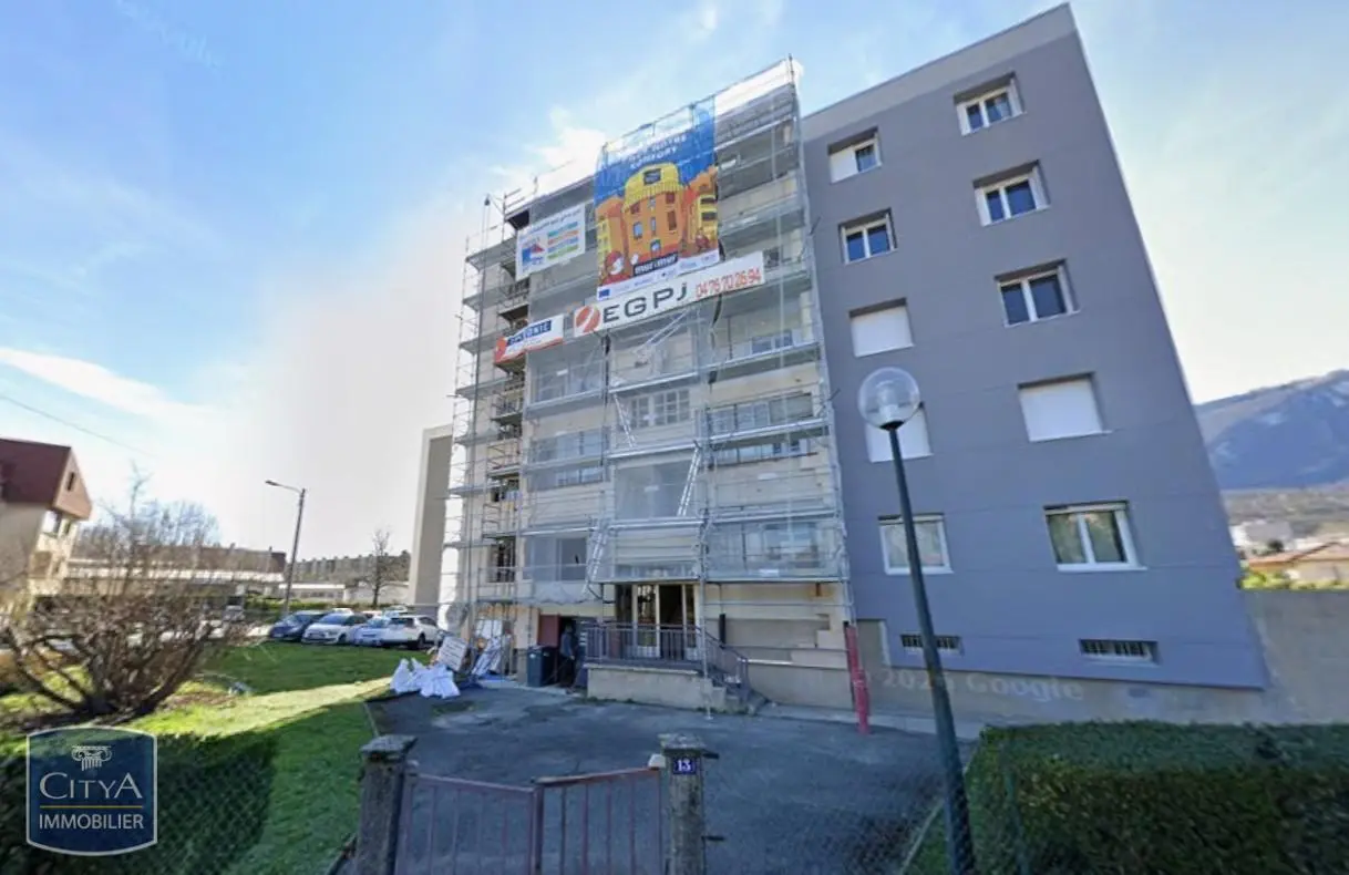 Photo 1 Appartement 4 pièces 77.49m²