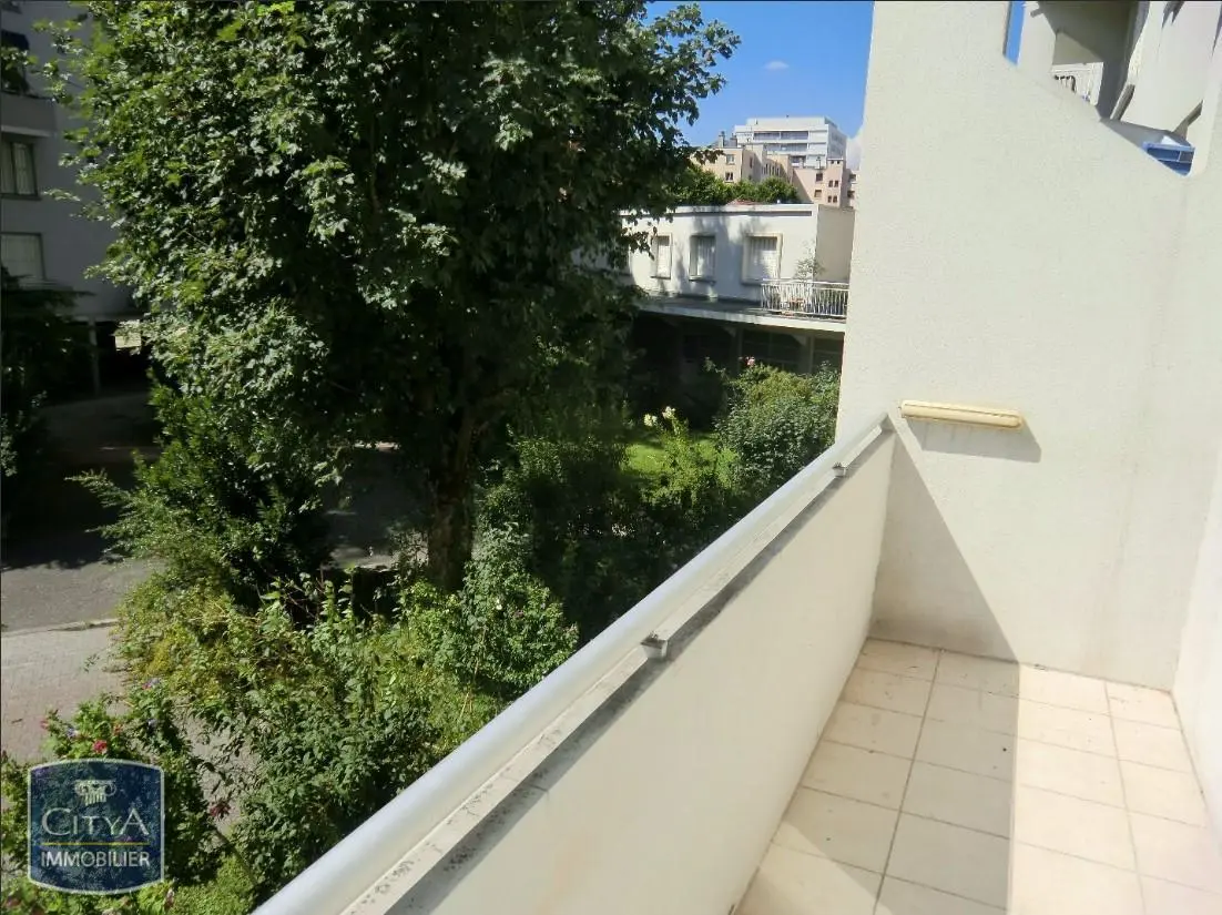 Photo 1 Appartement 3 pièces 53.74m²