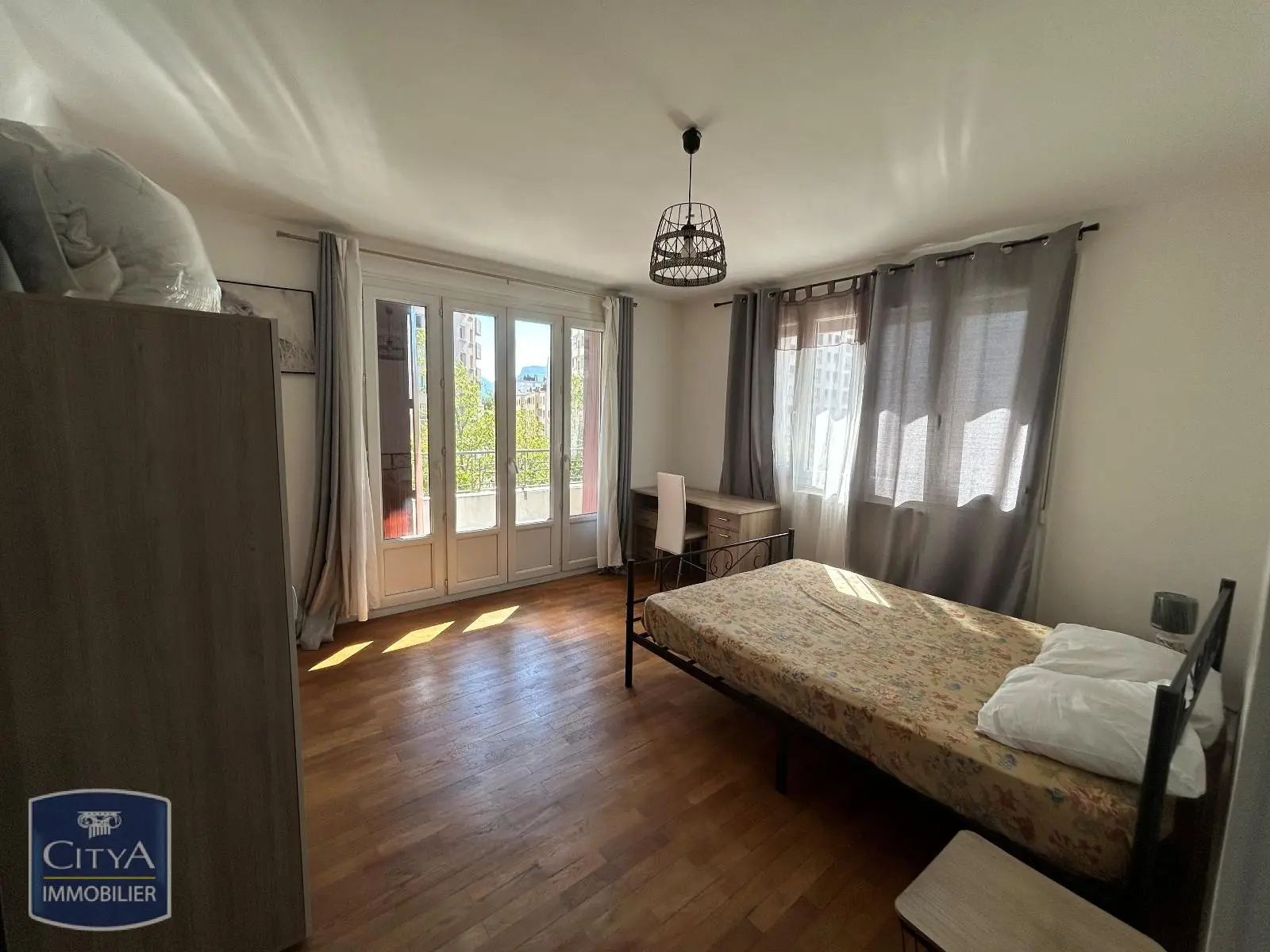 Appartement 4 pièces 95 m² · à Grenoble · 95,3 m² · 995 €/mois