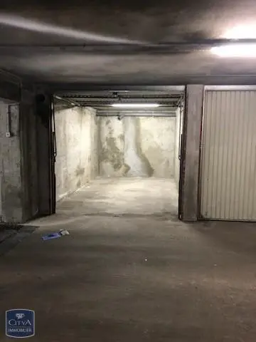 Photo 3 Parking 15m²