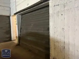 Photo 1 Parking