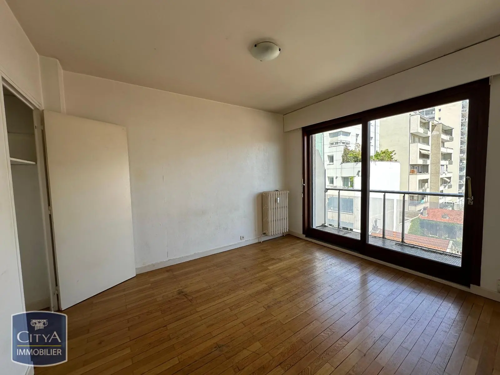 Photo 3 Appartement 1 pièce 27.61m²