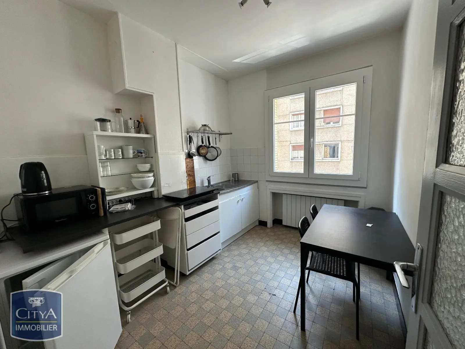 Photo 2 Appartement 1 pièce 29.88m²
