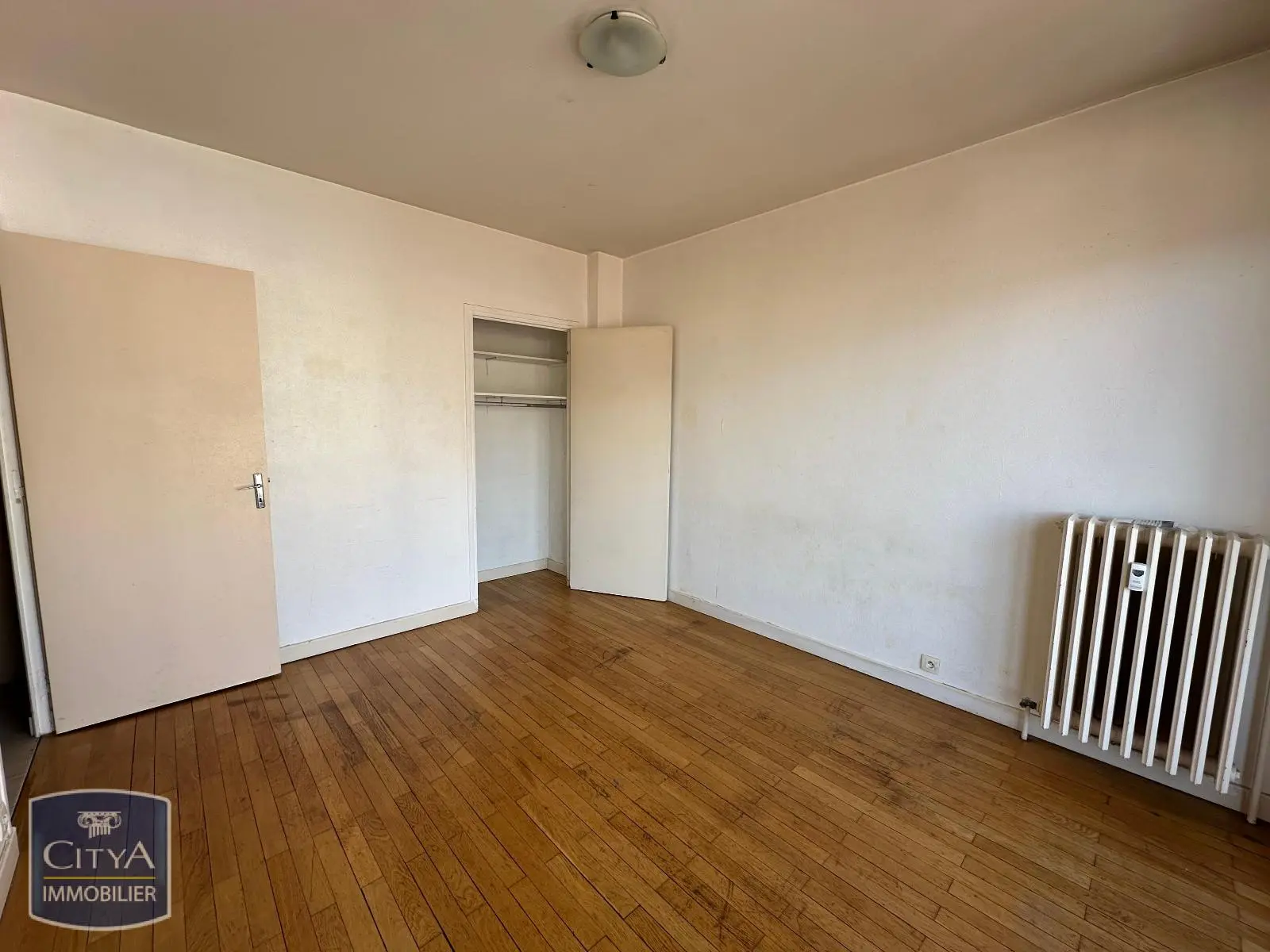 Photo 5 Appartement 1 pièce 27.61m²