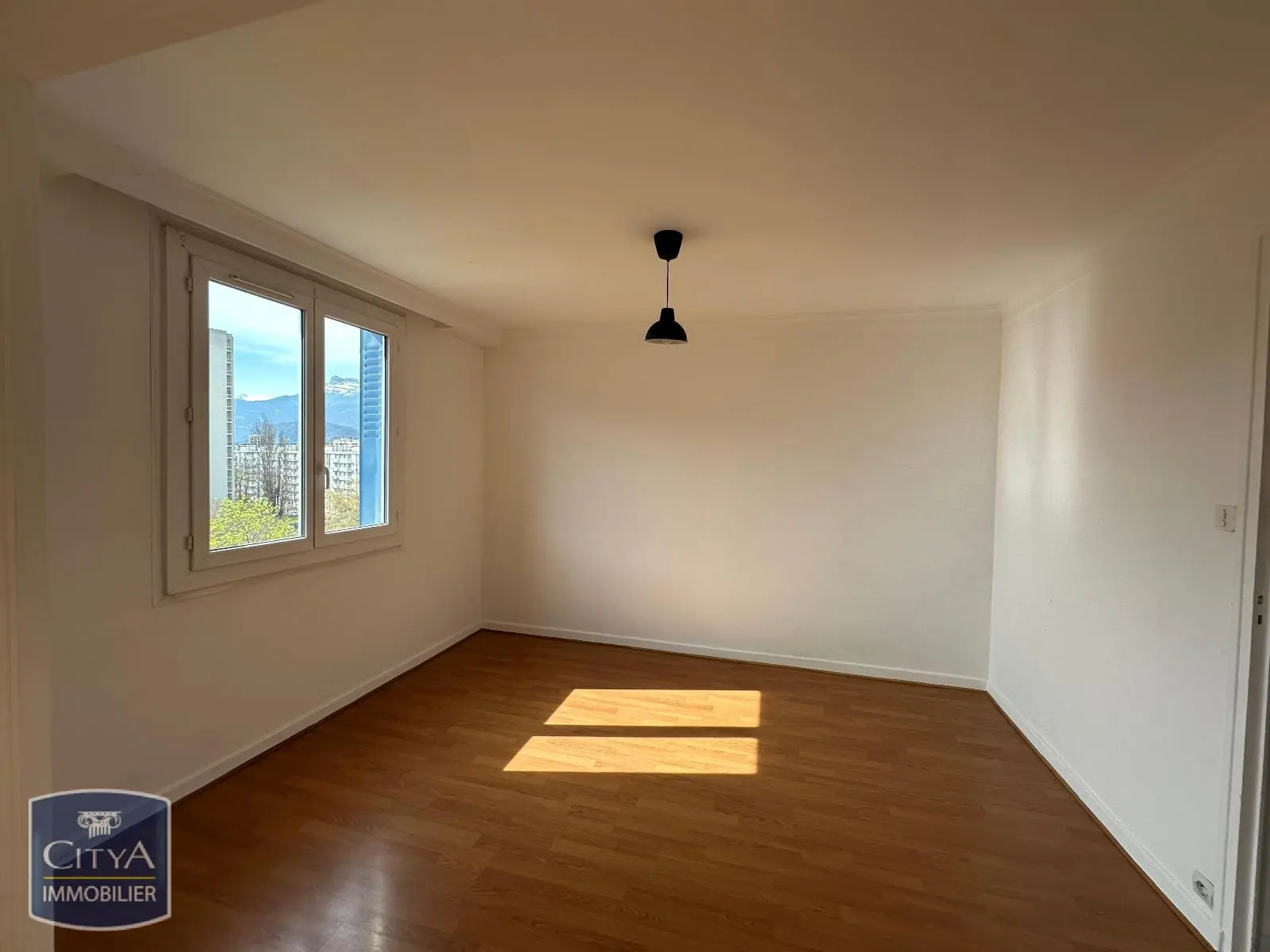 Photo 3 Appartement 2 pièces 52.61m²