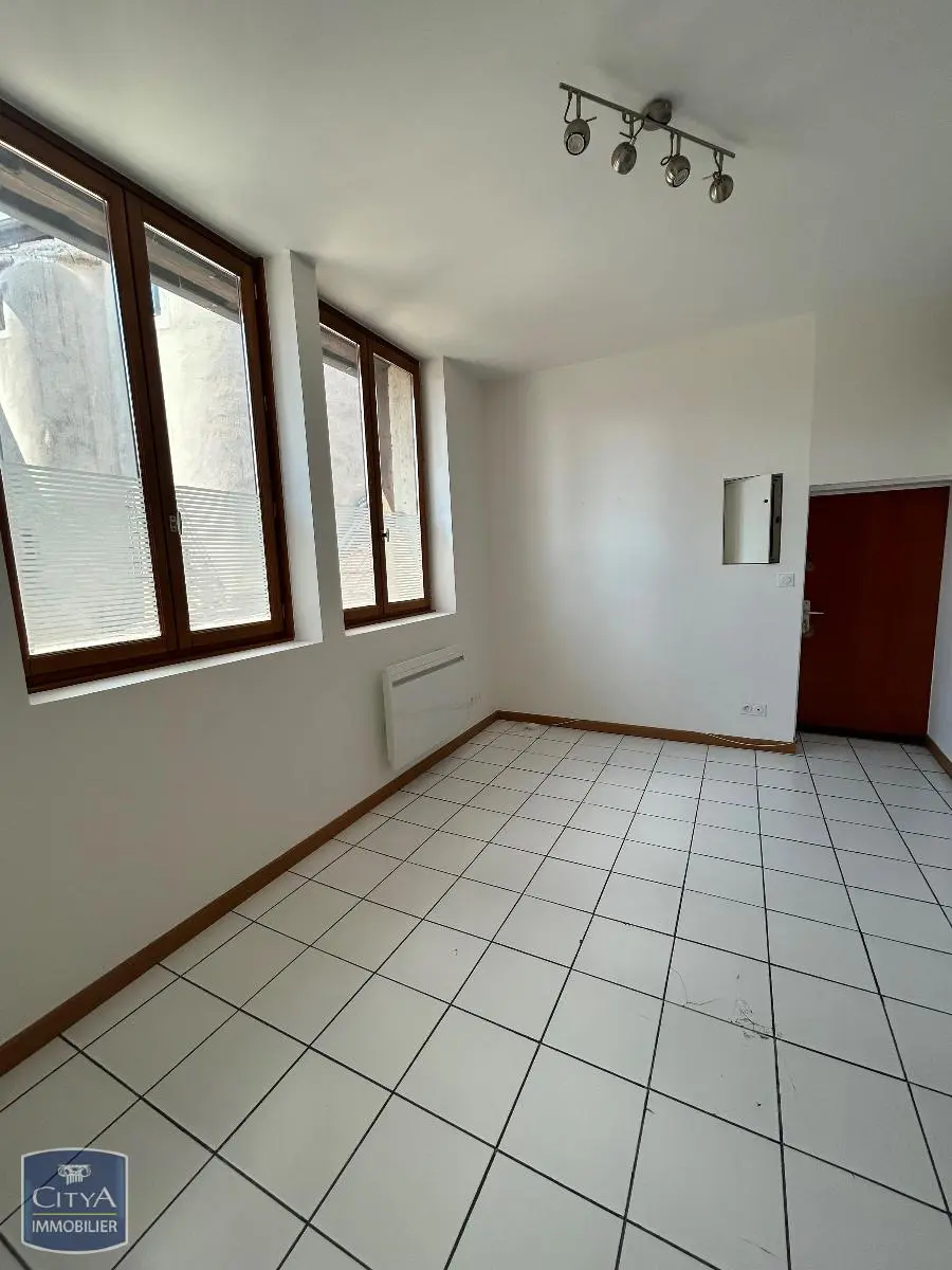 Photo 2 Appartement 1 pièce 28.34m²
