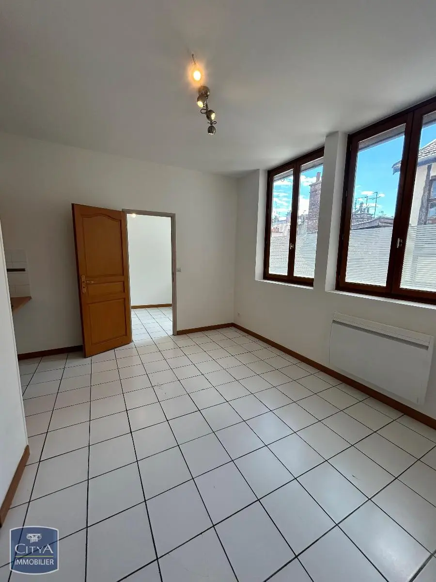 Photo 3 Appartement 1 pièce 28.34m²