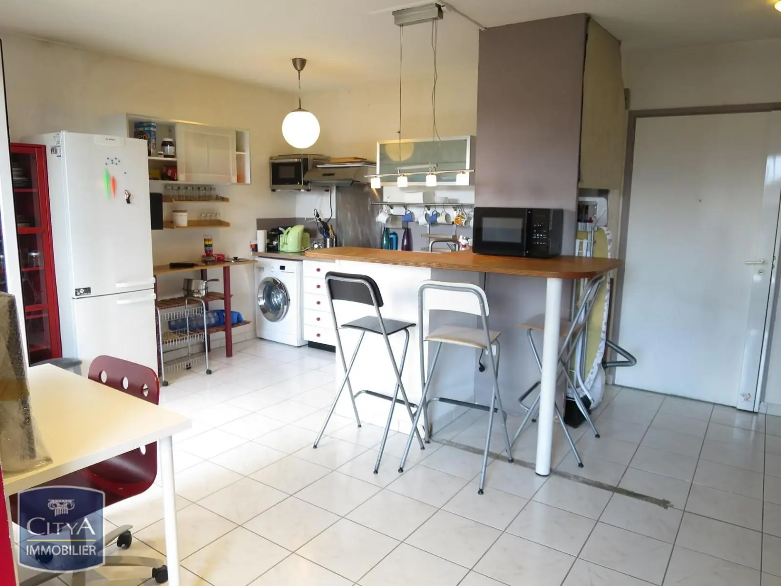 Photo 1 Appartement 1 pièce 37.9m²